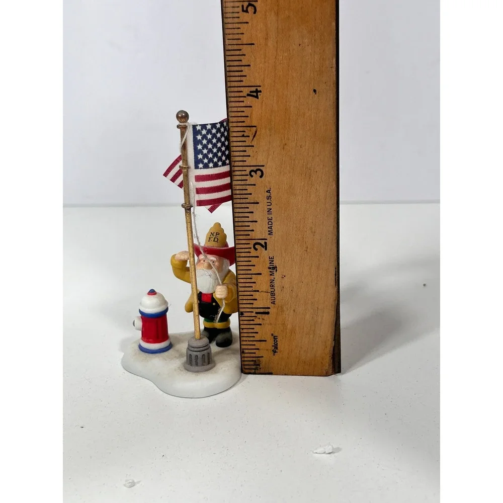 Dept 56 North Pole Series Raising The Flag At The North Pole Figurine 56.56820